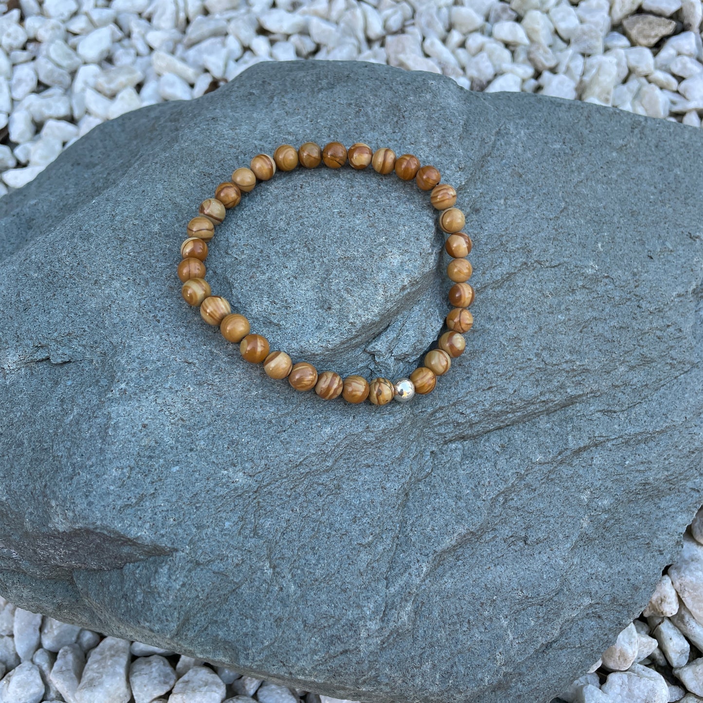 Wood grain jasper crystal bracelet