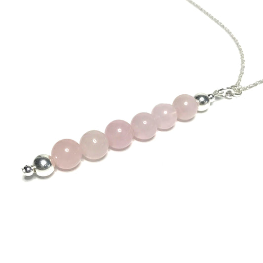 Rose quartz pendant neckace